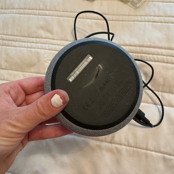 Amazon Alexa - Picture 2 of 3